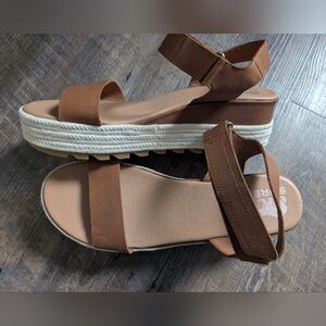 Nwot Sorel Cameron Platform Sandal Size 12